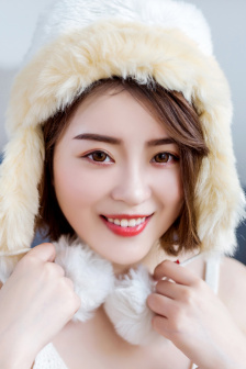 《漂亮的女邻居3》