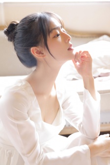 你看镜子里我们的结合樱花